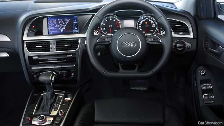 2013 AUDI