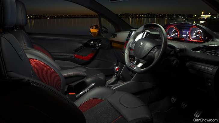 2013 PEUGEOT 208