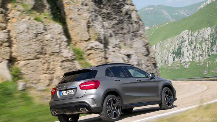2013 MERCEDES-BENZ