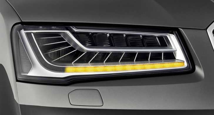 2013 AUDI A8