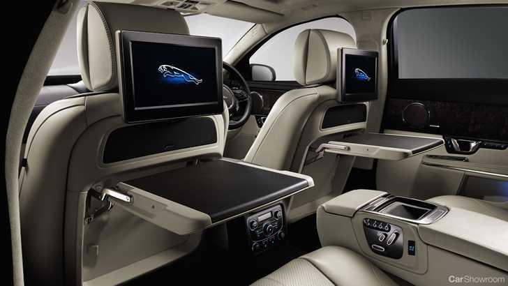2013 JAGUAR XJ