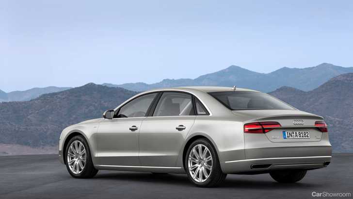2013 AUDI A8