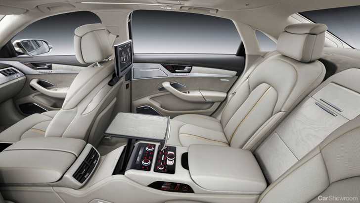 2013 AUDI A8
