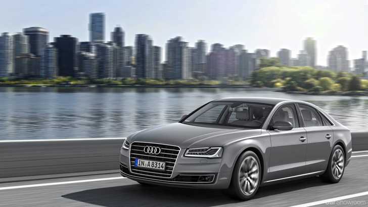 2013 AUDI A8