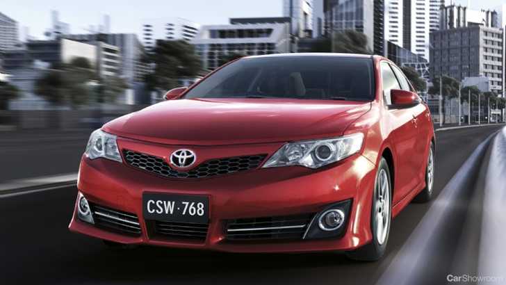 2013 TOYOTA CAMRY