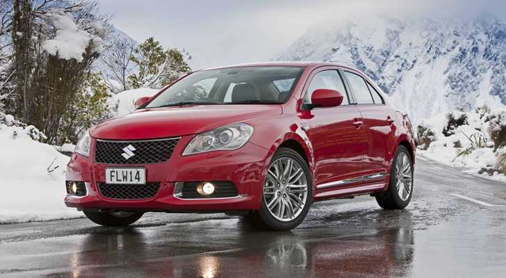 2013 SUZUKI KIZASHI