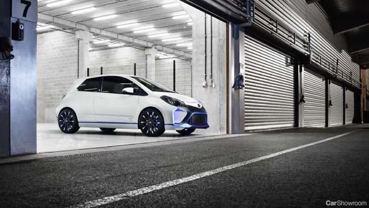 2013 TOYOTA YARIS