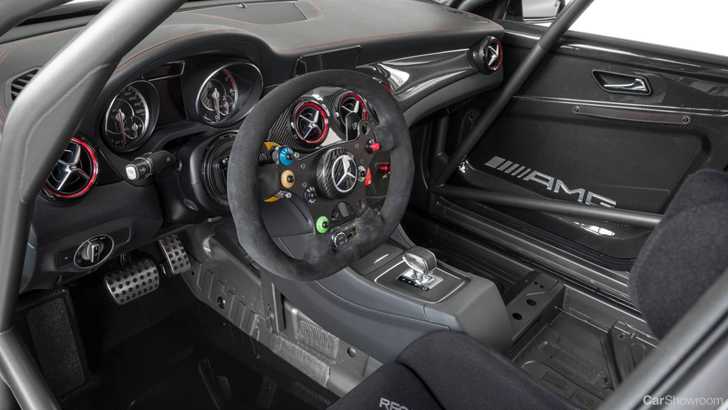 2013 MERCEDES-BENZ
