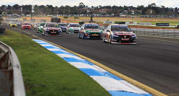 2013 HOLDEN