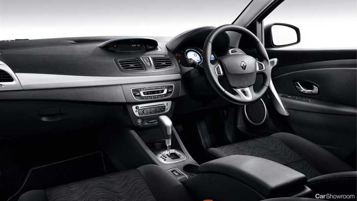 2013 RENAULT FLUENCE