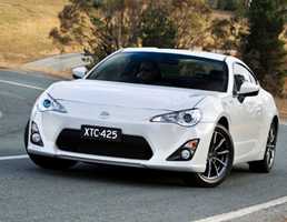 2013 TOYOTA