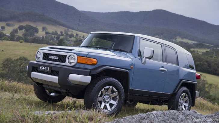 2013 TOYOTA FJ CRUISER