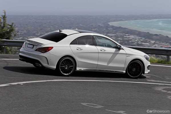 2013 MERCEDES-BENZ