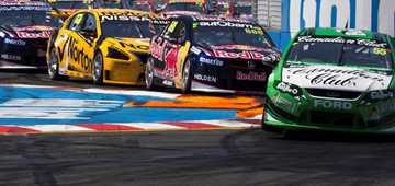 Holden And Ford Share V8 Supercar Wins 