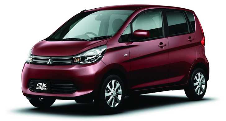 2013 MITSUBISHI