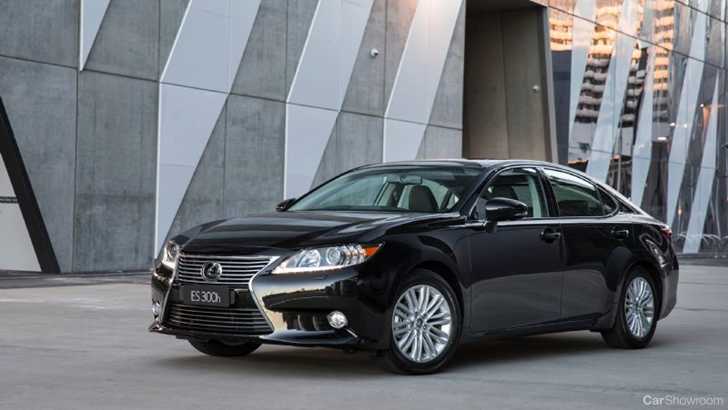 2013 LEXUS
