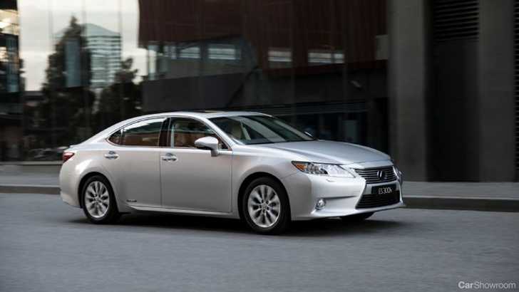 2013 LEXUS