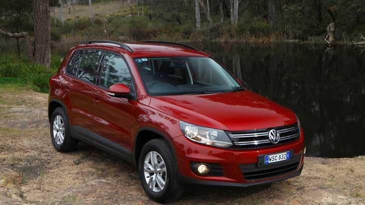 2013 VOLKSWAGEN AMAROK