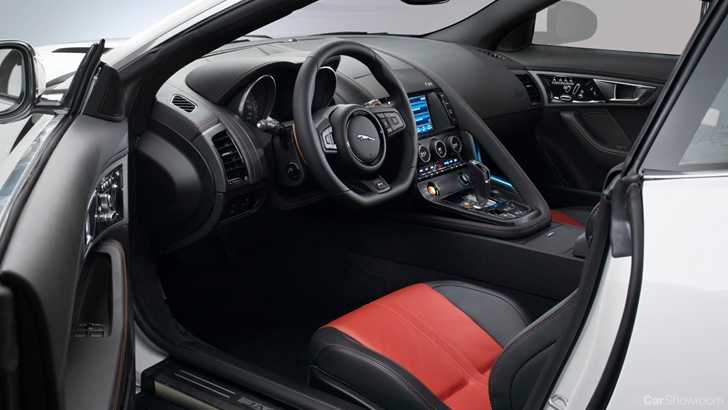 2014 JAGUAR F-TYPE 2D COUPE