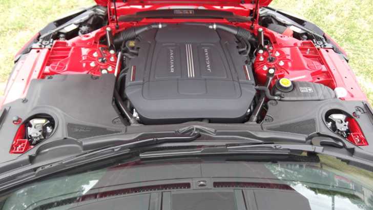2013 JAGUAR