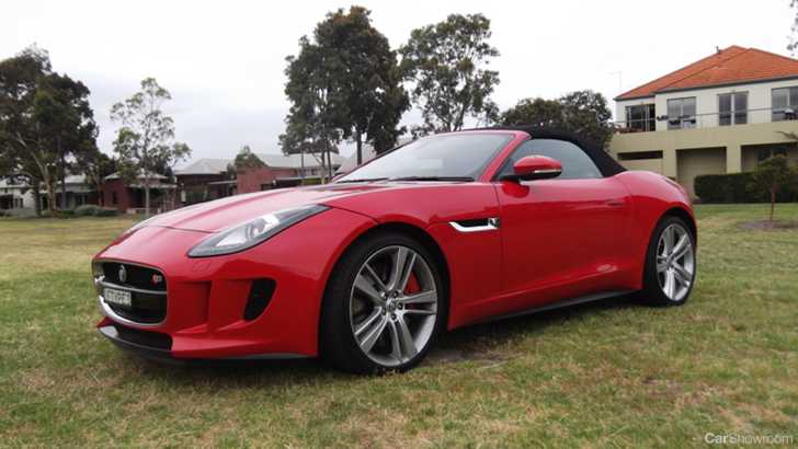 2013 JAGUAR