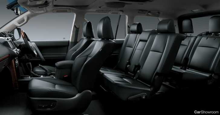 2013 TOYOTA LANDCRUISER