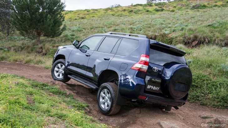 2013 TOYOTA LANDCRUISER