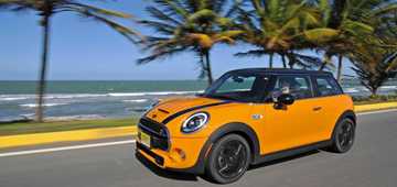 2014 MINI COOPER