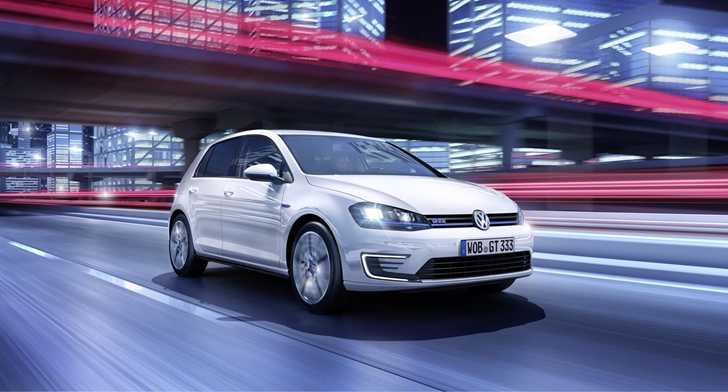 2014 VOLKSWAGEN GOLF