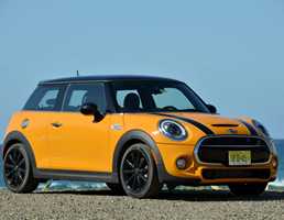 2014 MINI COOPER