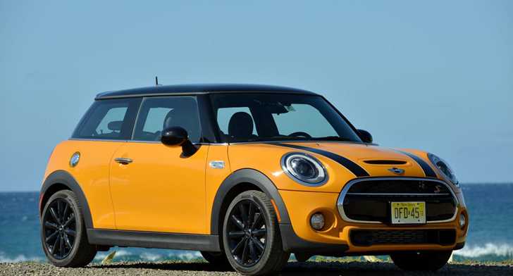 2014 MINI COOPER