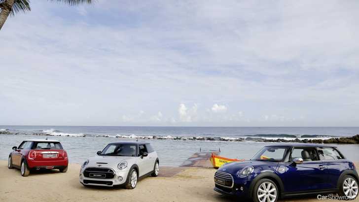 2014 MINI COOPER