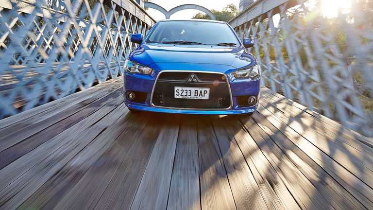 2014 MITSUBISHI LANCER
