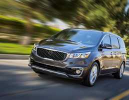 2014 KIA CARNIVAL
