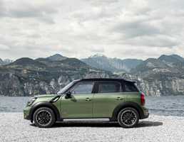 2014 MINI COOPER