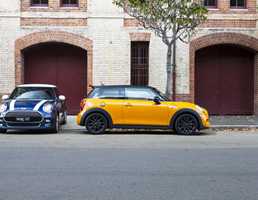 2014 MINI COOPER