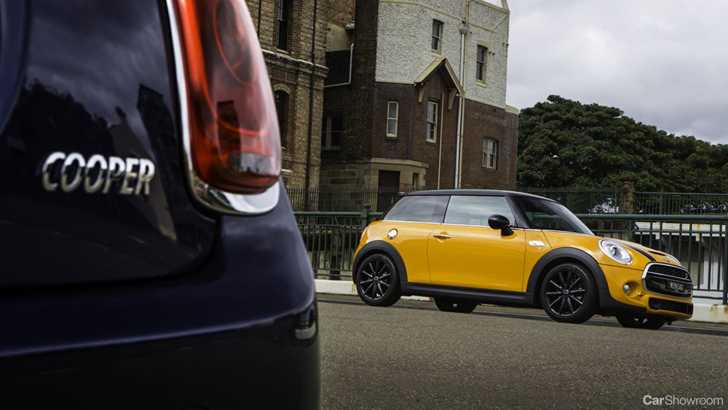 2014 MINI COOPER