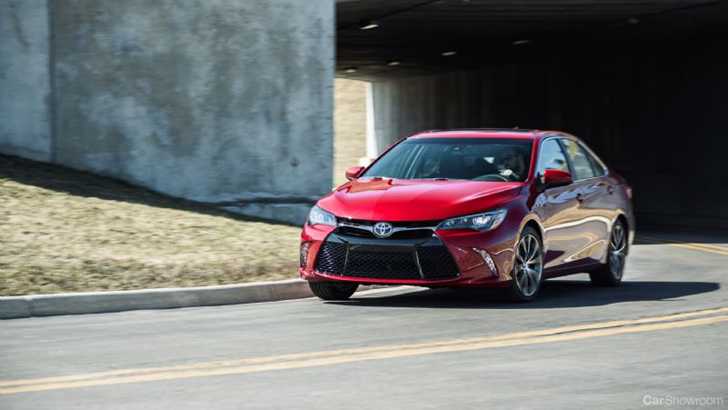 2014 TOYOTA CAMRY