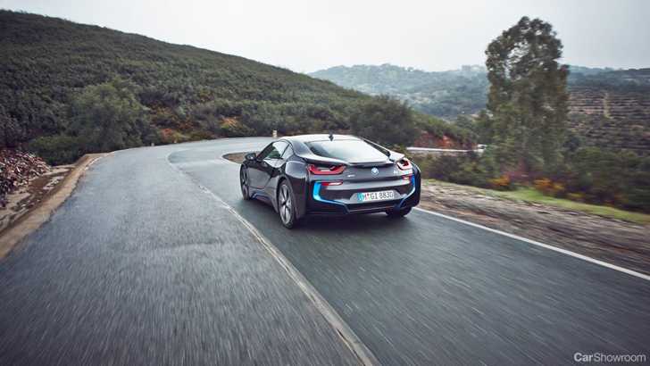 BMW I8