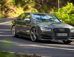 2014 AUDI A8