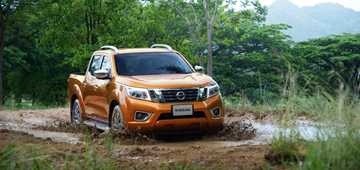 2014 NISSAN NAVARA