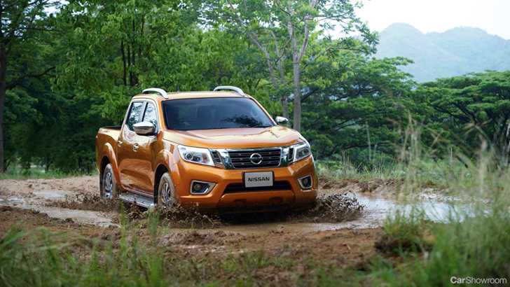 2014 NISSAN NAVARA