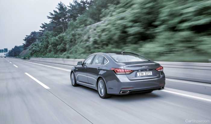 2014 HYUNDAI GENESIS