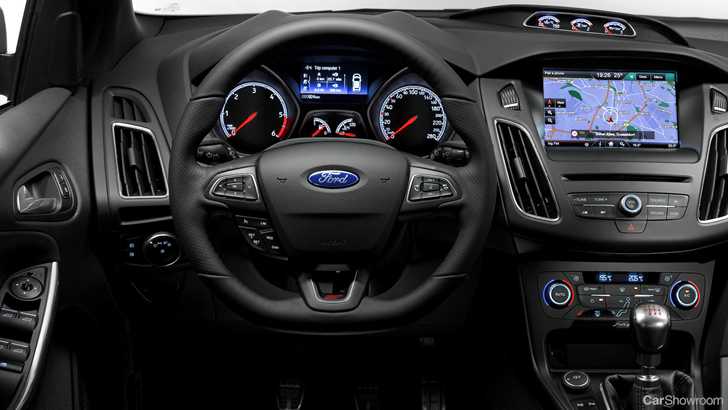 2014 FORD FOCUS