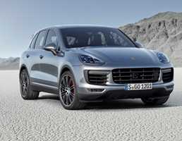 2014 PORSCHE CAYENNE