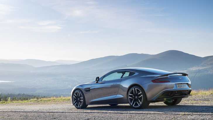 2014 ASTON MARTIN