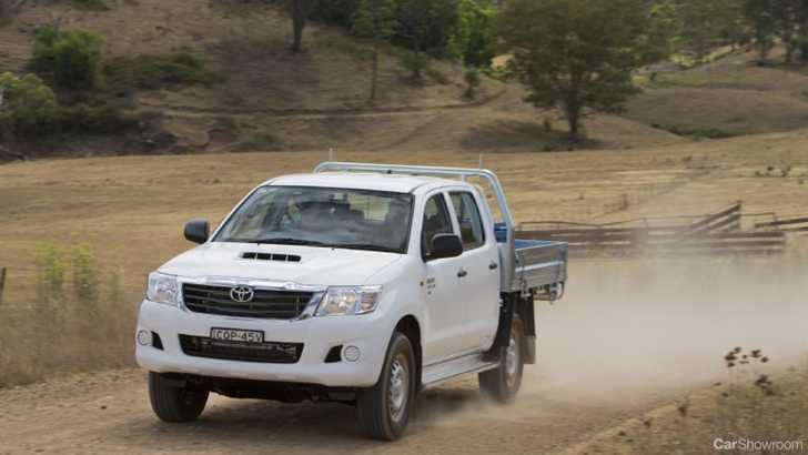 2014 TOYOTA HILUX