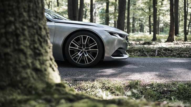 Updated Peugeot Exalt Concept Set For Paris
