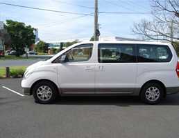 2012 HYUNDAI IMAX 4D WAGON